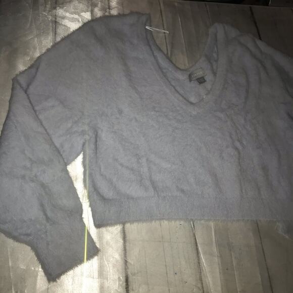 Wildfire Sweater in Sky Grey
Finders Keepers - Picture 5 of 8